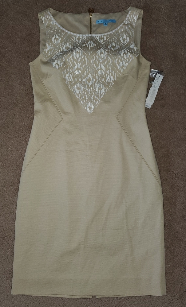 NWT 0 Antonio Milani Khaki Carys dress, Papyrus, beaded